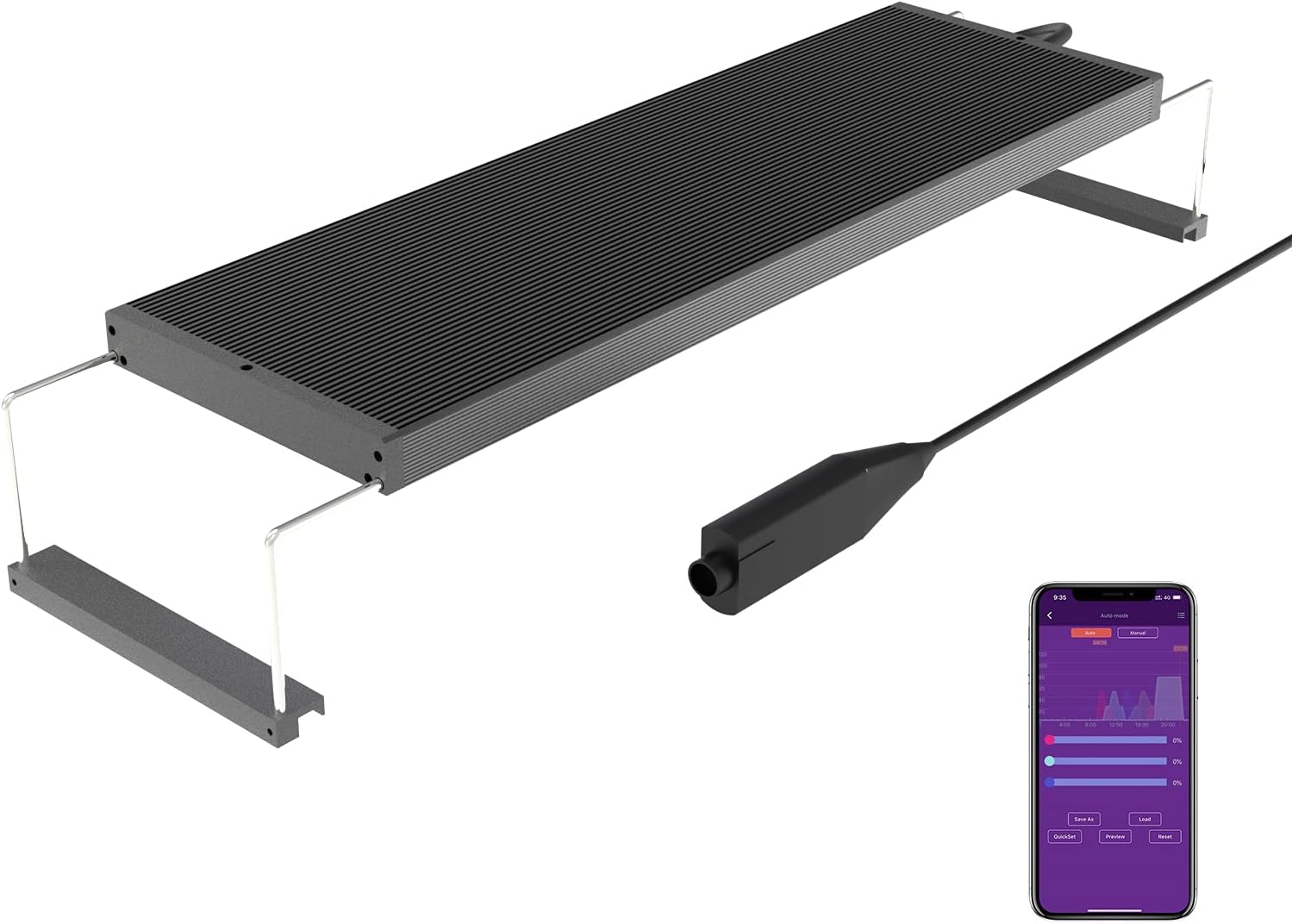 Plafoniera LED RGB a spettro completo Chihiros WRGB II 45 su un acquario piantumato